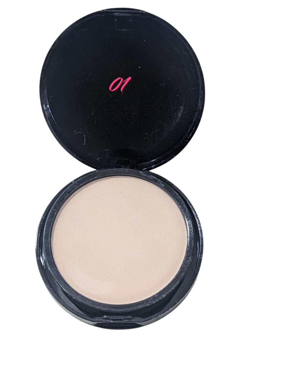 Kiko Milano Matte Fusion Pressed Powder 13g – Smooth, Natural & Long-Lasting Finish