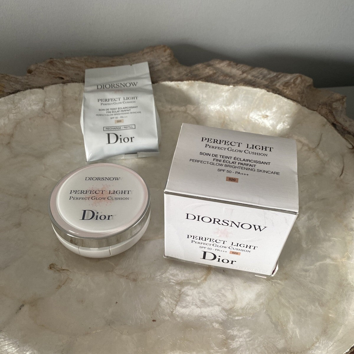 Dior DiorSnow Bloom Perfect Moist Cushion – Radiant Flawless Skin